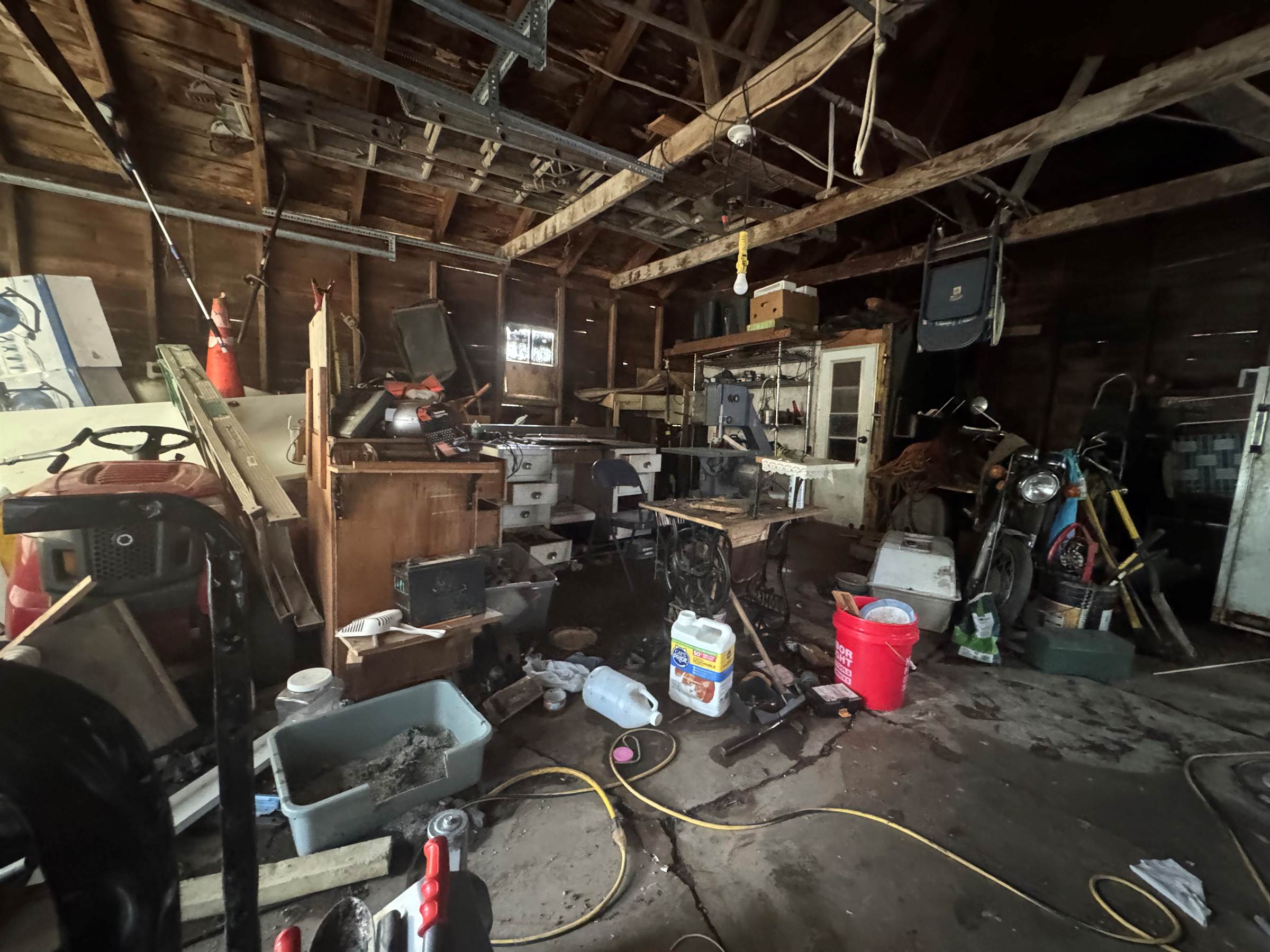 1815 SE Indiana Ave, Topeka, KS 66607