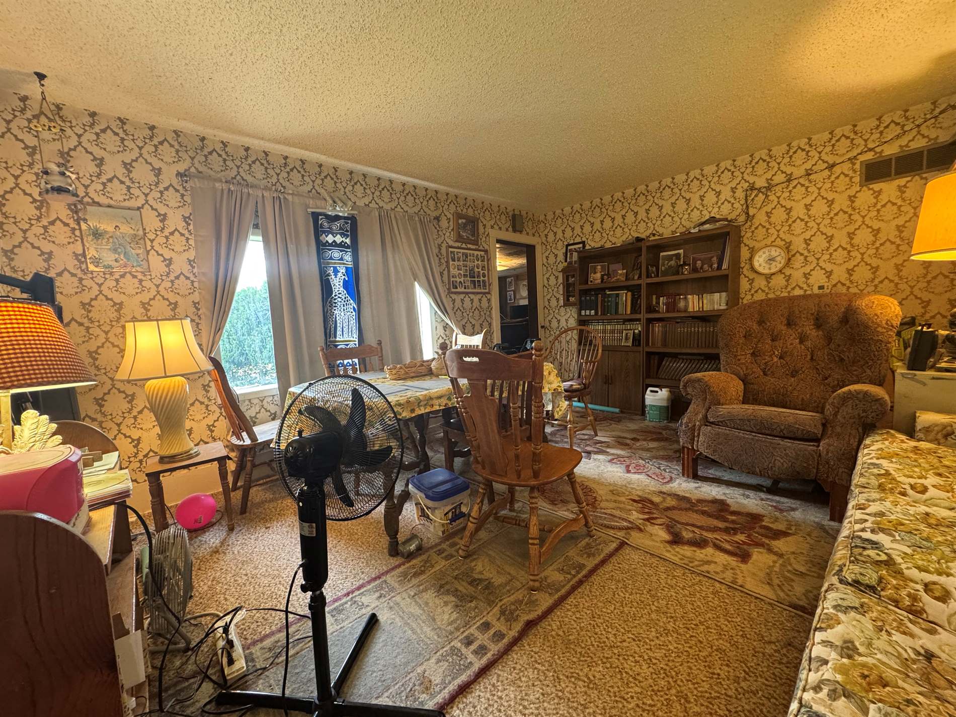 1815 SE Indiana Ave, Topeka, KS 66607