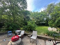 1815 SE Indiana Ave, Topeka, KS 66607