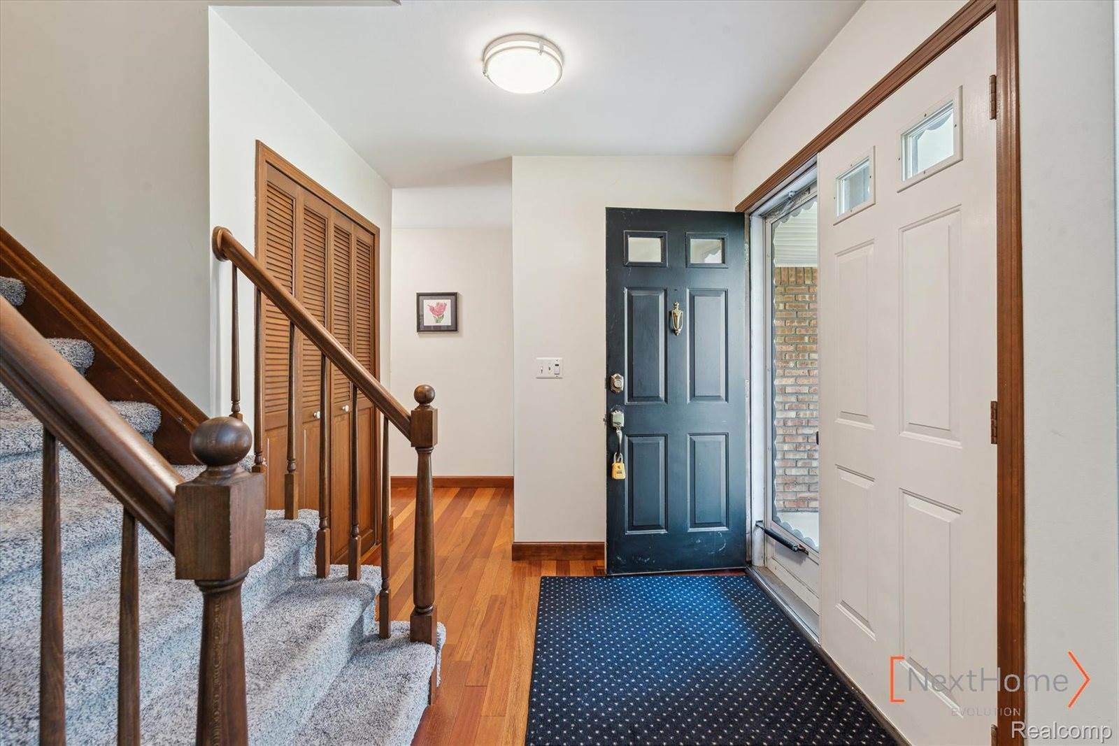 19538 Stamford Drive, Livonia, MI 48152