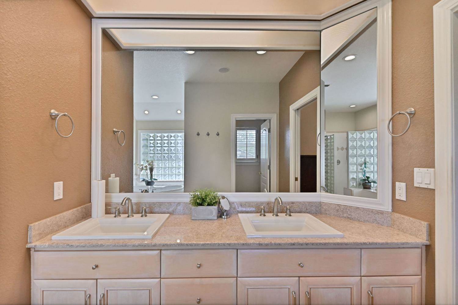 8393 Miles Road, Valley Springs, CA 95252