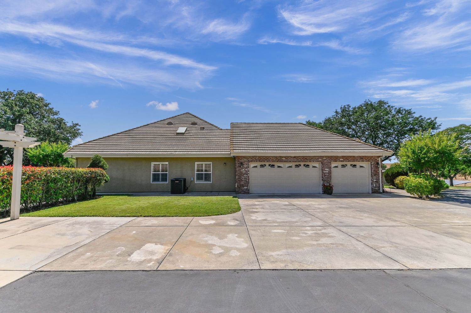 8393 Miles Road, Valley Springs, CA 95252