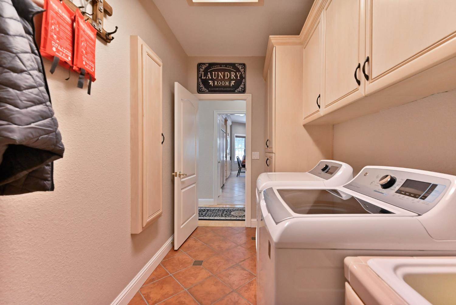 8393 Miles Road, Valley Springs, CA 95252