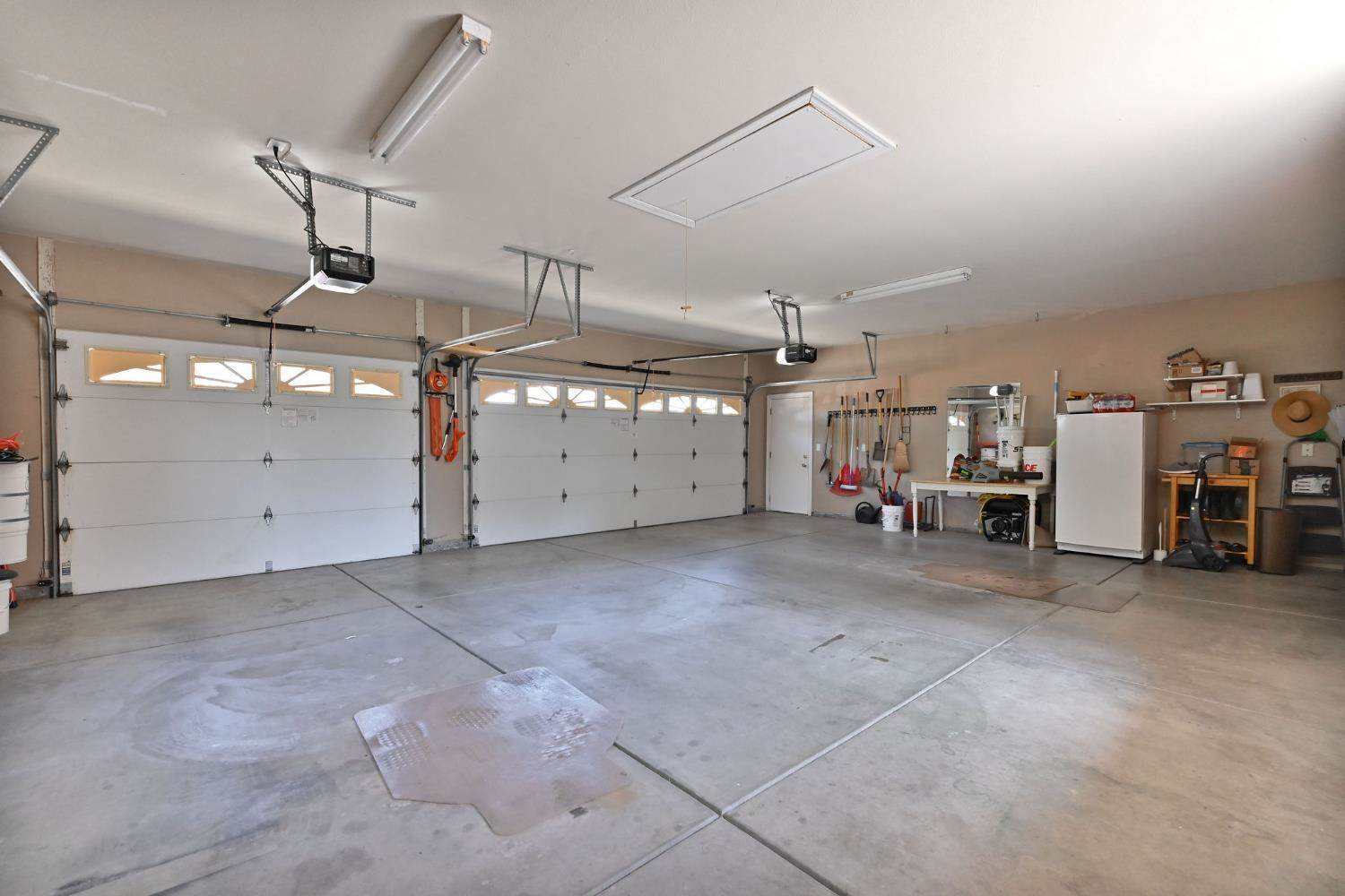 8393 Miles Road, Valley Springs, CA 95252