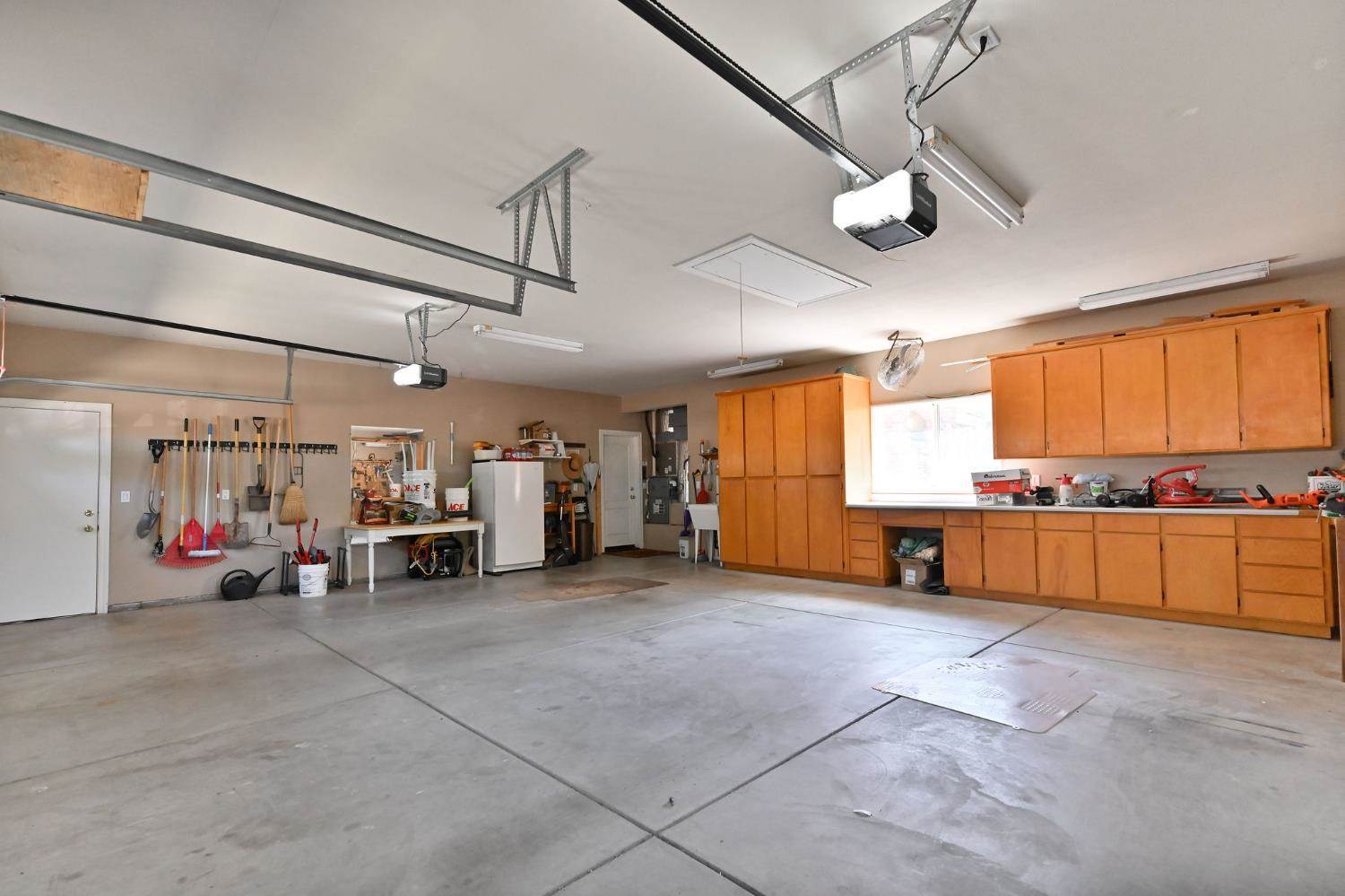 8393 Miles Road, Valley Springs, CA 95252