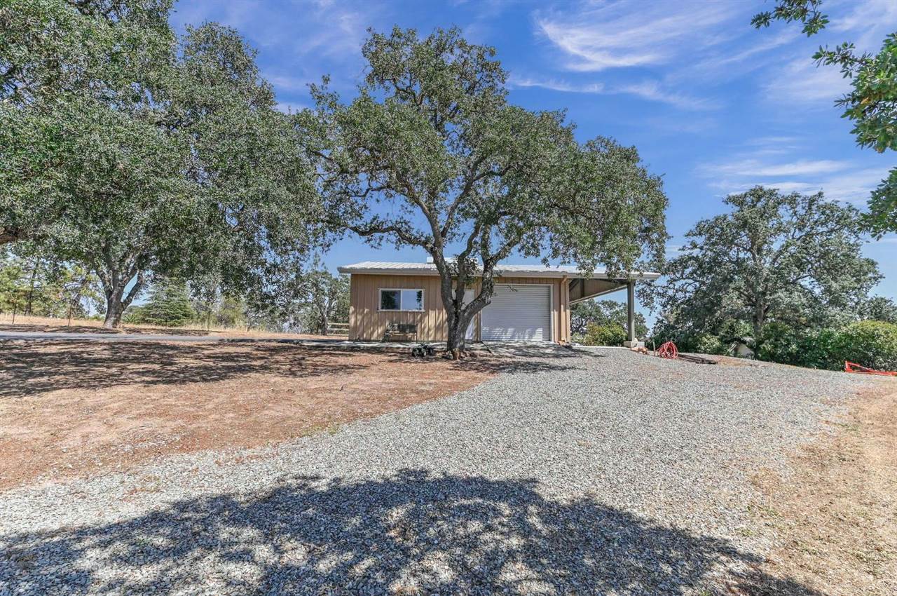 8393 Miles Road, Valley Springs, CA 95252