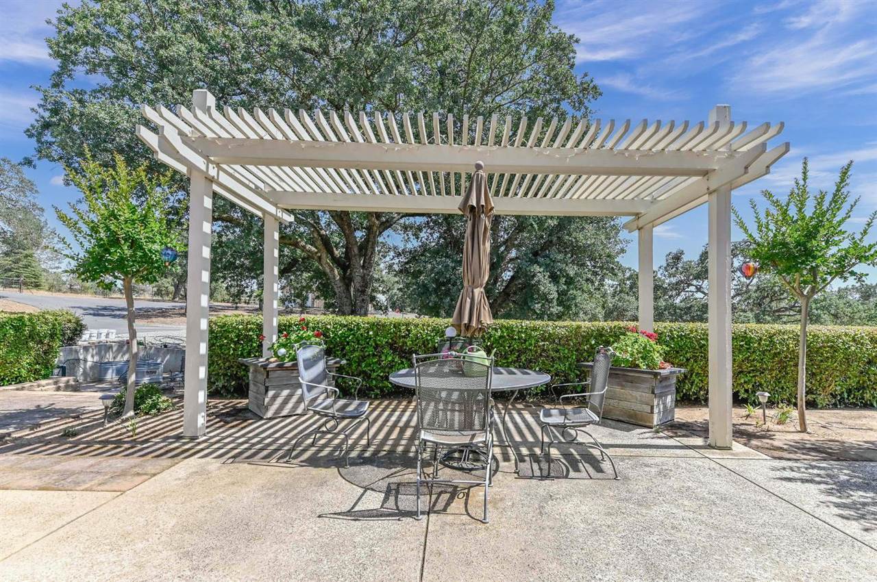 8393 Miles Road, Valley Springs, CA 95252