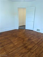 324 Mcconnell Avenue, Zanesville, OH 43701