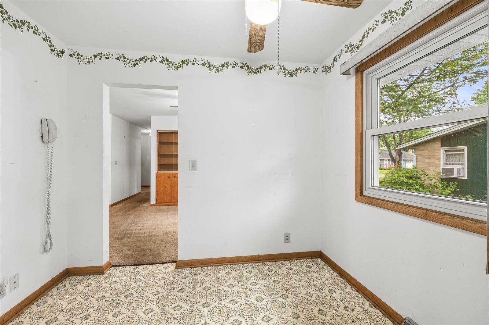 2024 California Avenue, Stevens Point, WI 54481