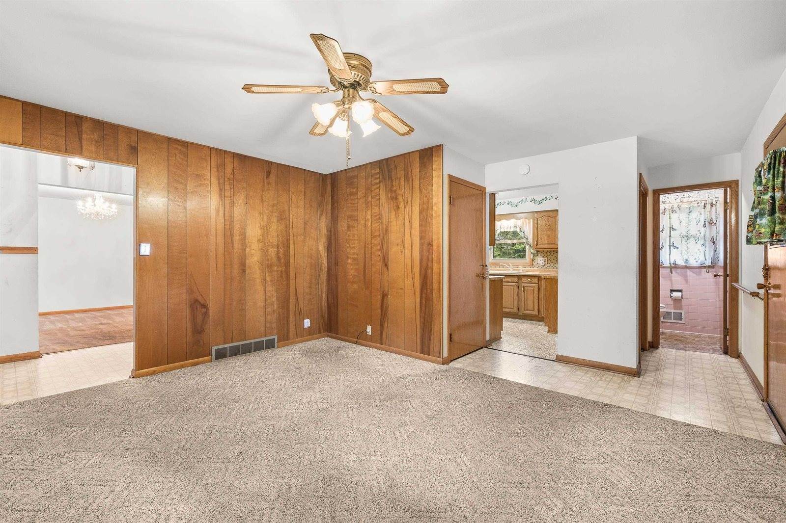 2024 California Avenue, Stevens Point, WI 54481