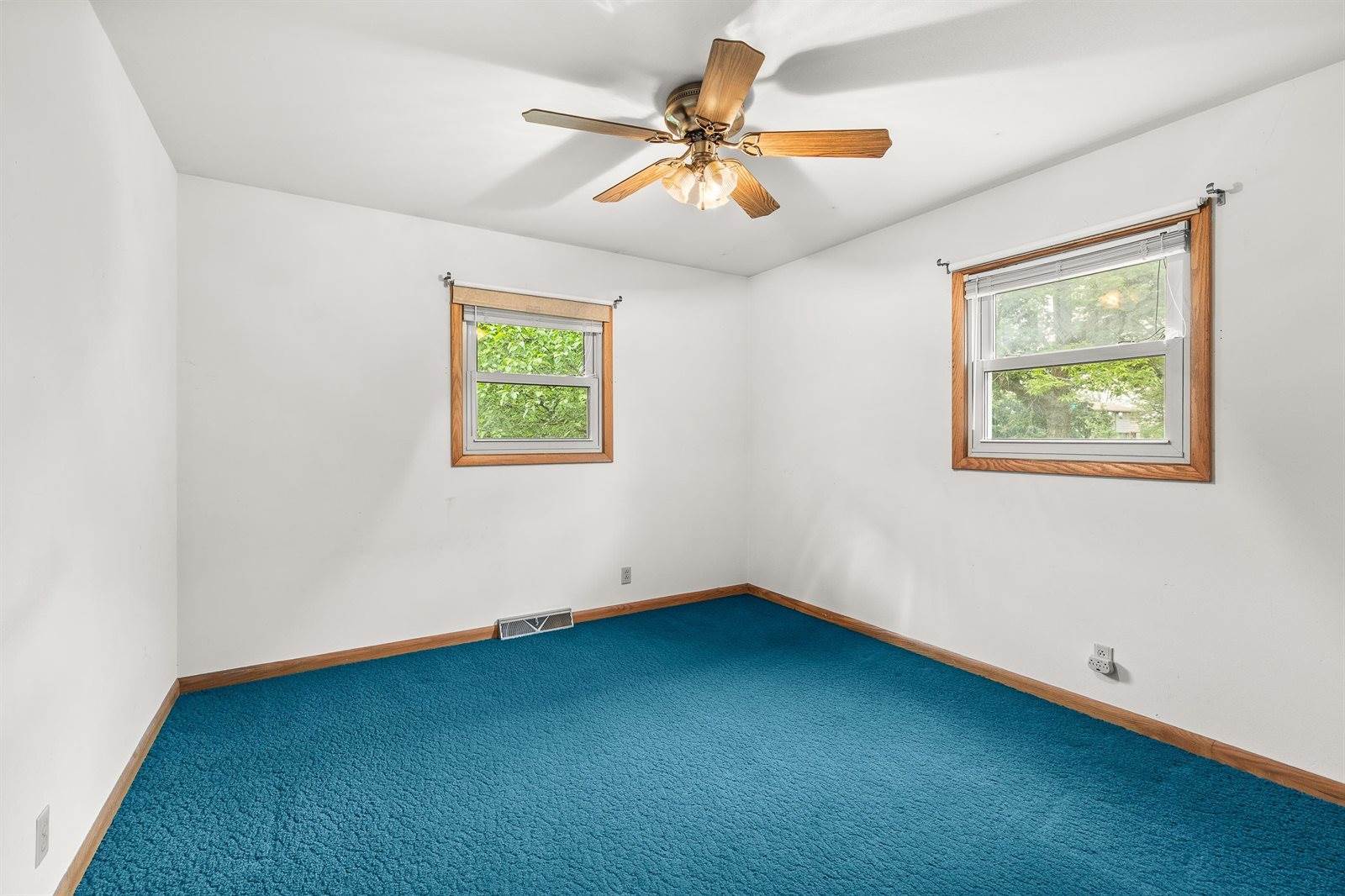 2024 California Avenue, Stevens Point, WI 54481