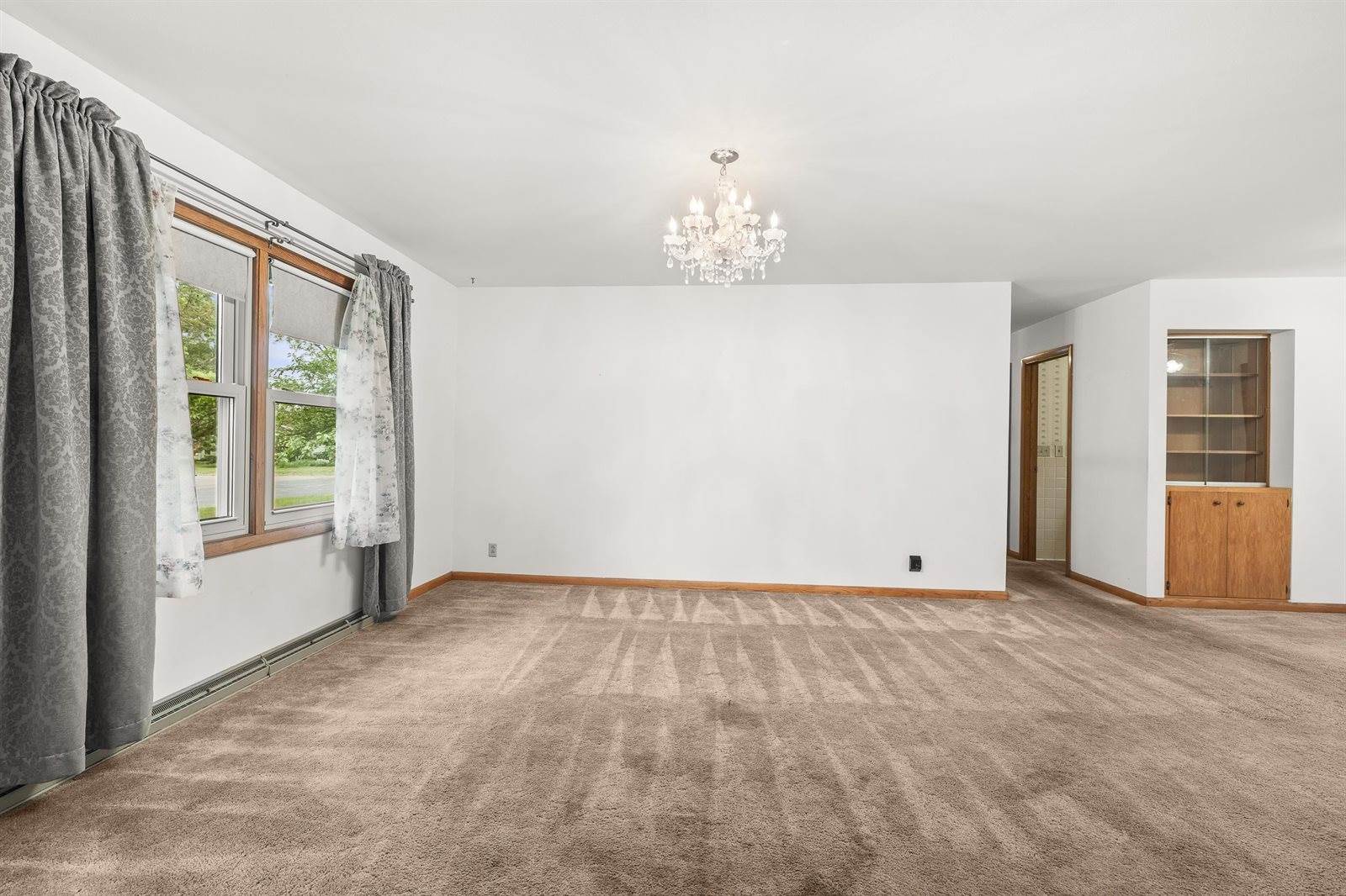 2024 California Avenue, Stevens Point, WI 54481