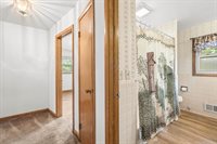 2024 California Avenue, Stevens Point, WI 54481