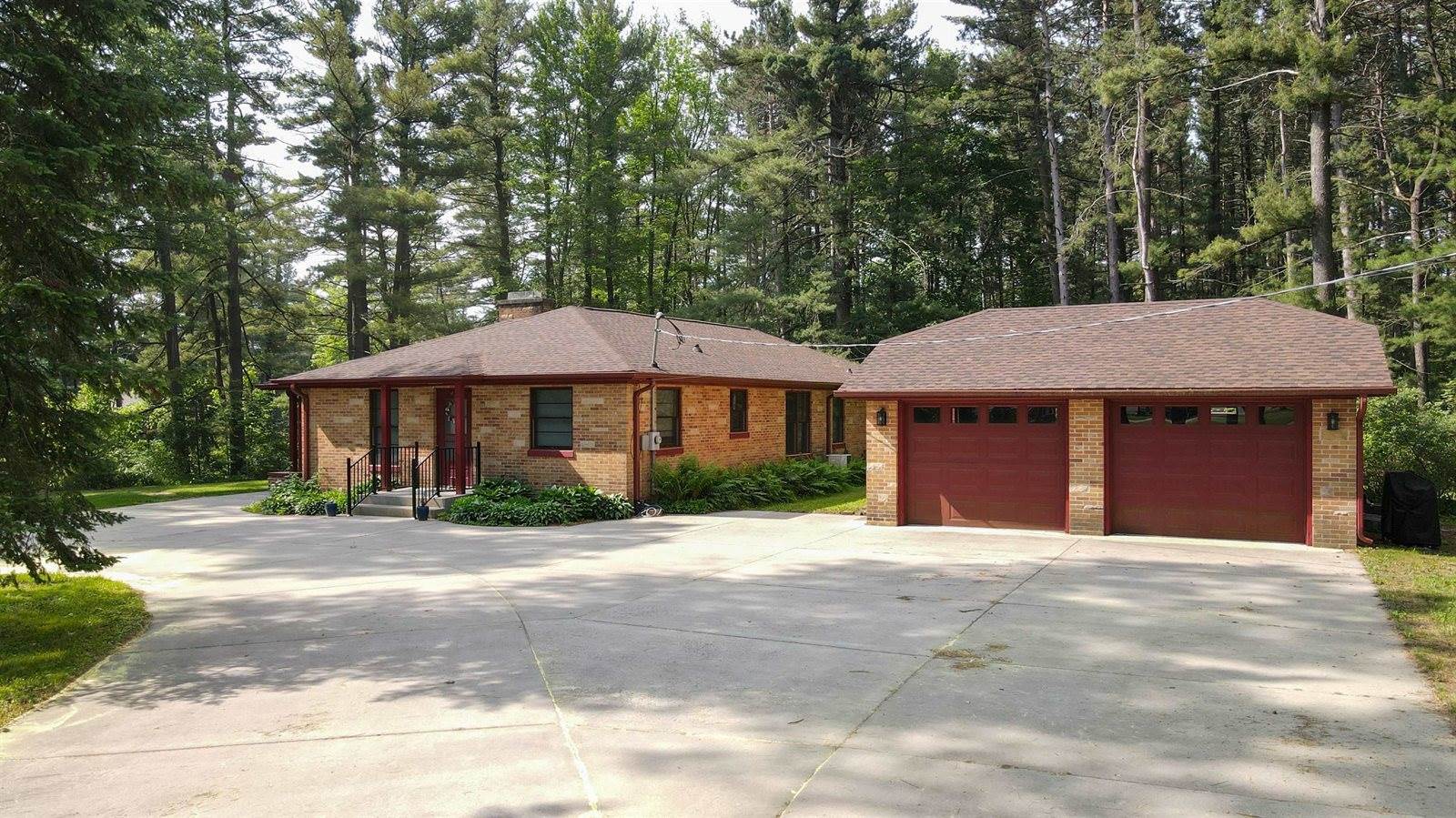 452 Woodland Drive, Wisconsin Rapids, WI 54494