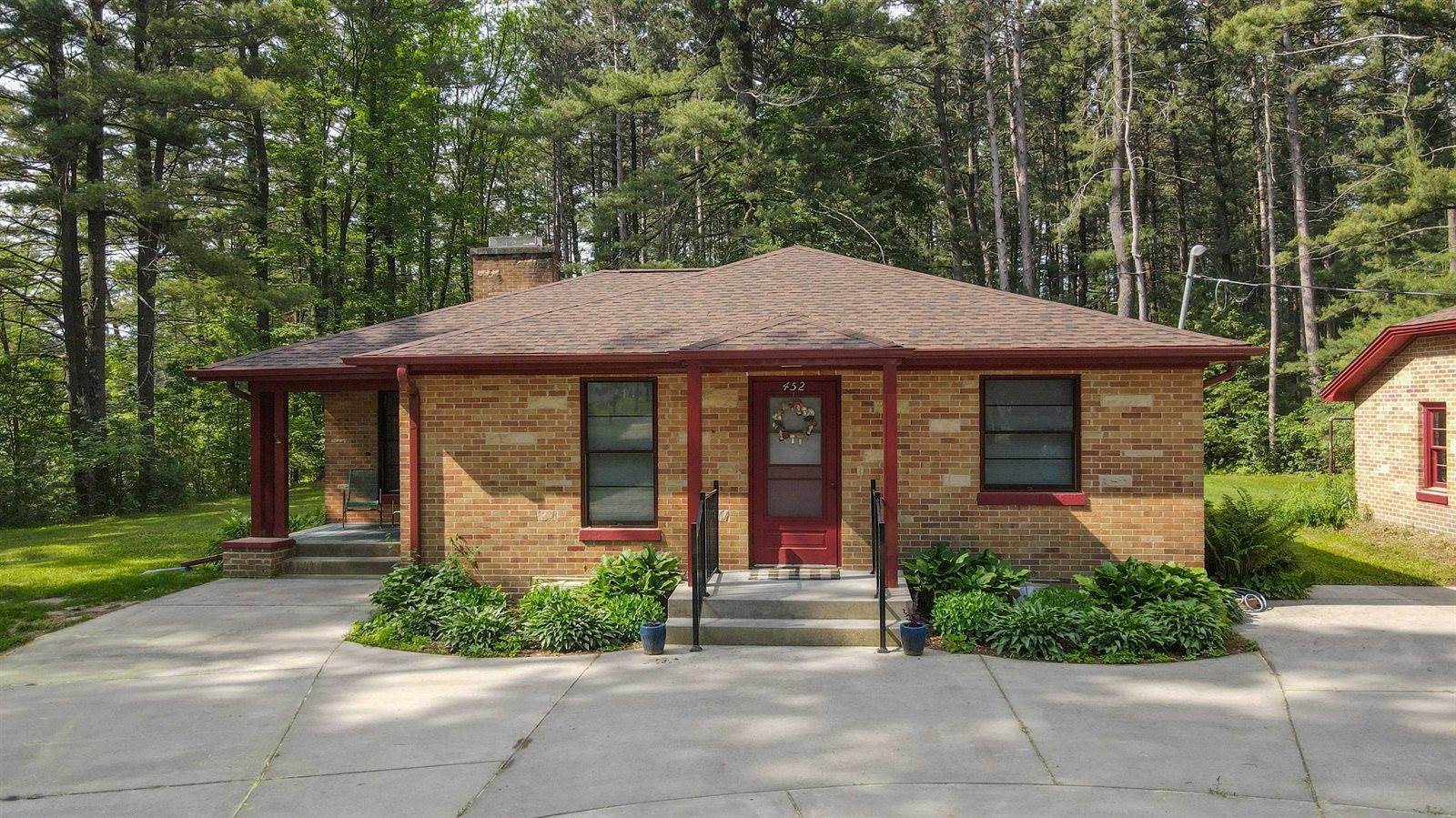 452 Woodland Drive, Wisconsin Rapids, WI 54494