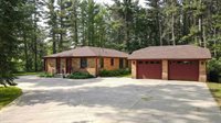 452 Woodland Drive, Wisconsin Rapids, WI 54494