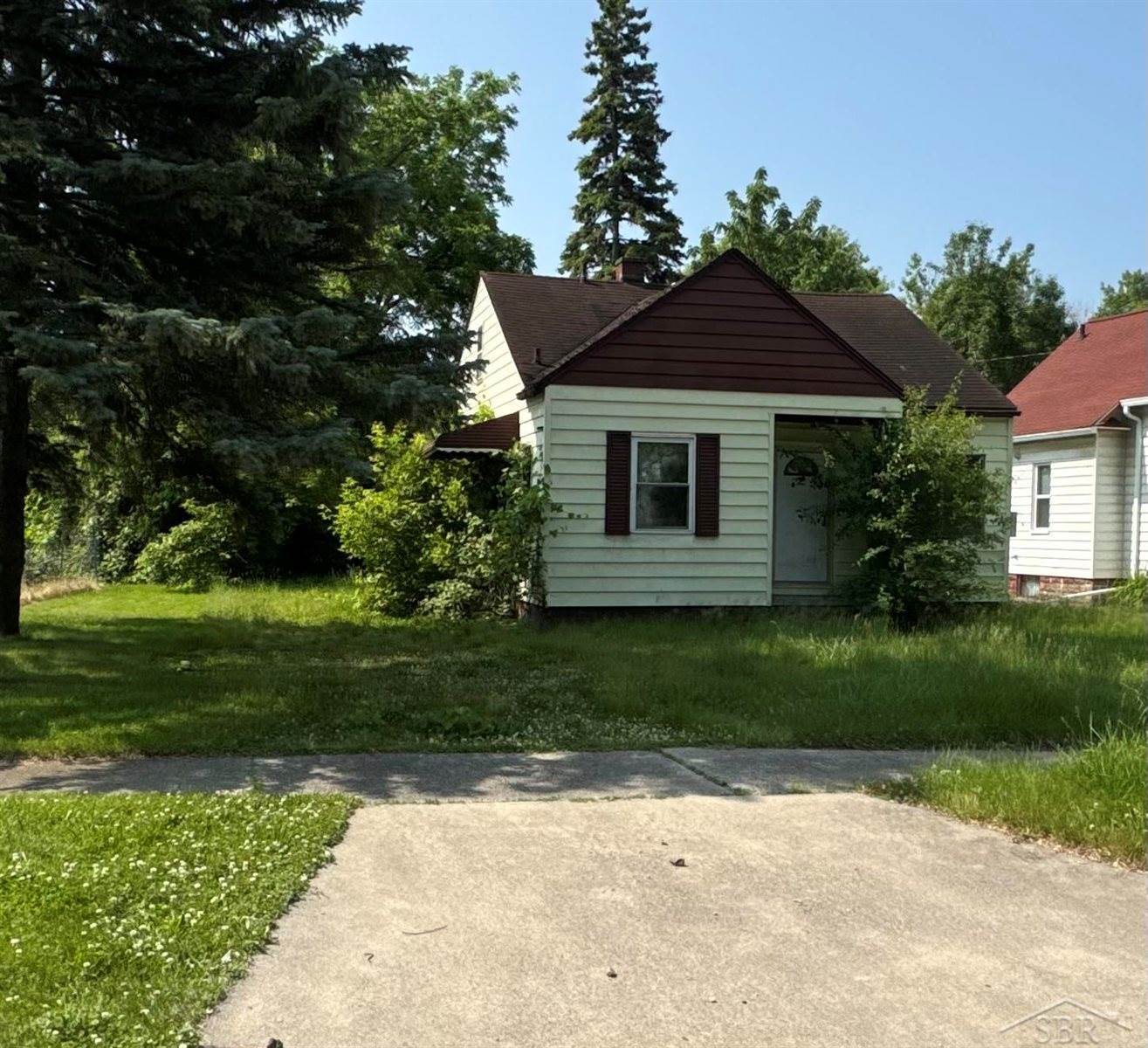 2316 Whittier Street, Saginaw, MI 48601