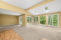 275 Fairway Drive, Iola, WI 54945