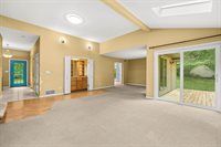 275 Fairway Drive, Iola, WI 54945