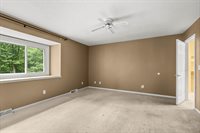 275 Fairway Drive, Iola, WI 54945