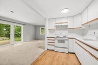 275 Fairway Drive, Iola, WI 54945