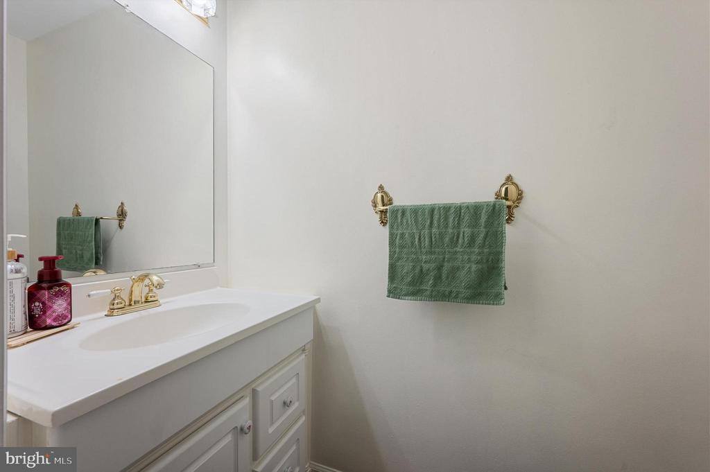 208 Kimberly Way, Winchester, VA 22601