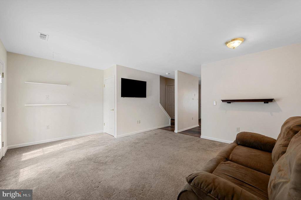 208 Kimberly Way, Winchester, VA 22601