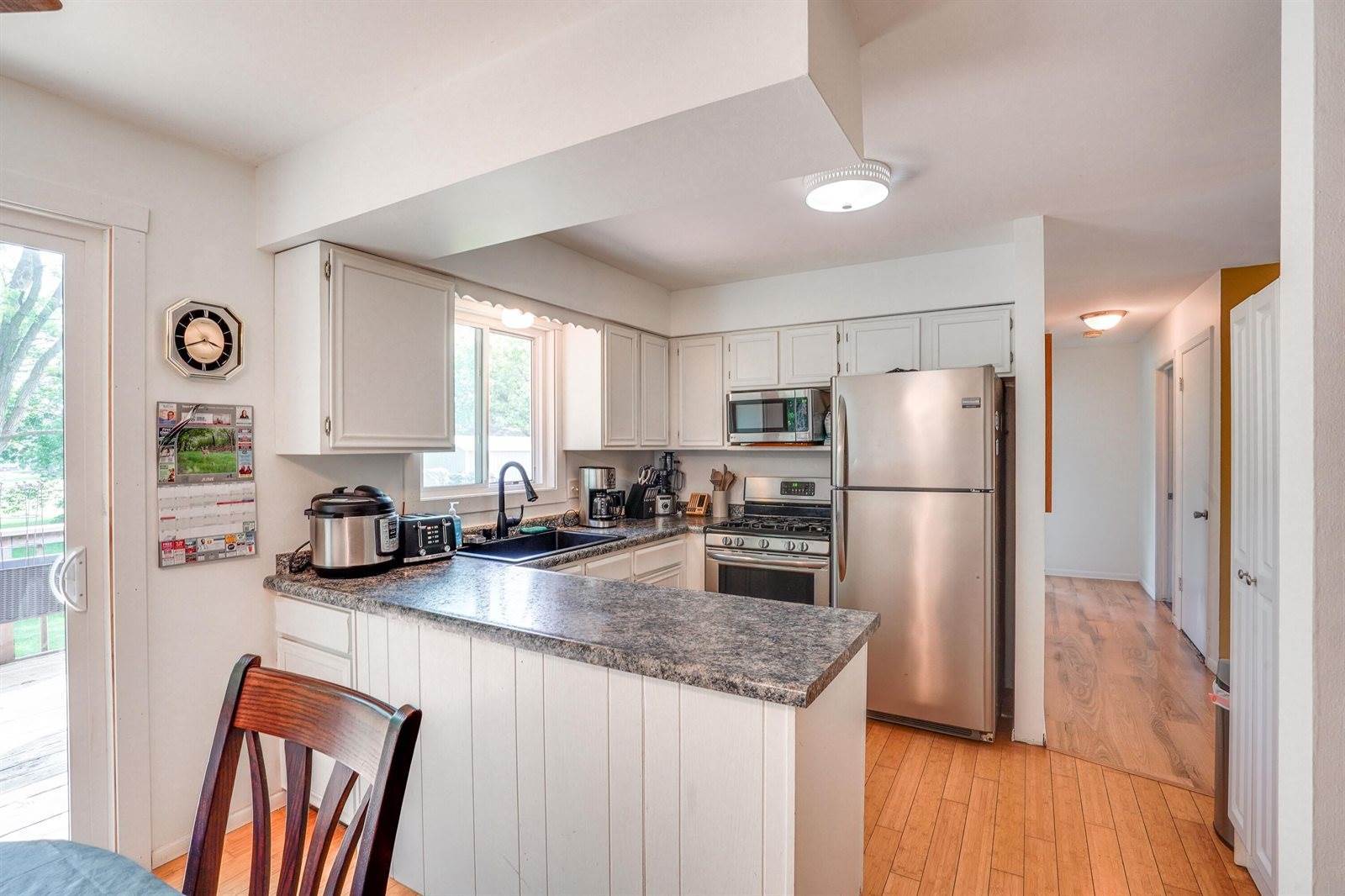 2743 Bluebird, Cottage Grove, WI 53527