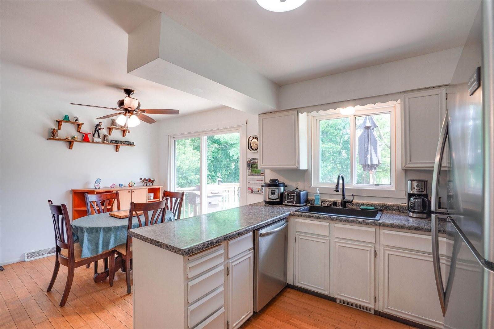 2743 Bluebird, Cottage Grove, WI 53527