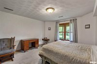 1010 Meadows Circle, Bettendorf, IA 52722