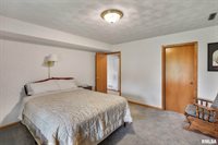 1010 Meadows Circle, Bettendorf, IA 52722