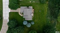 1010 Meadows Circle, Bettendorf, IA 52722