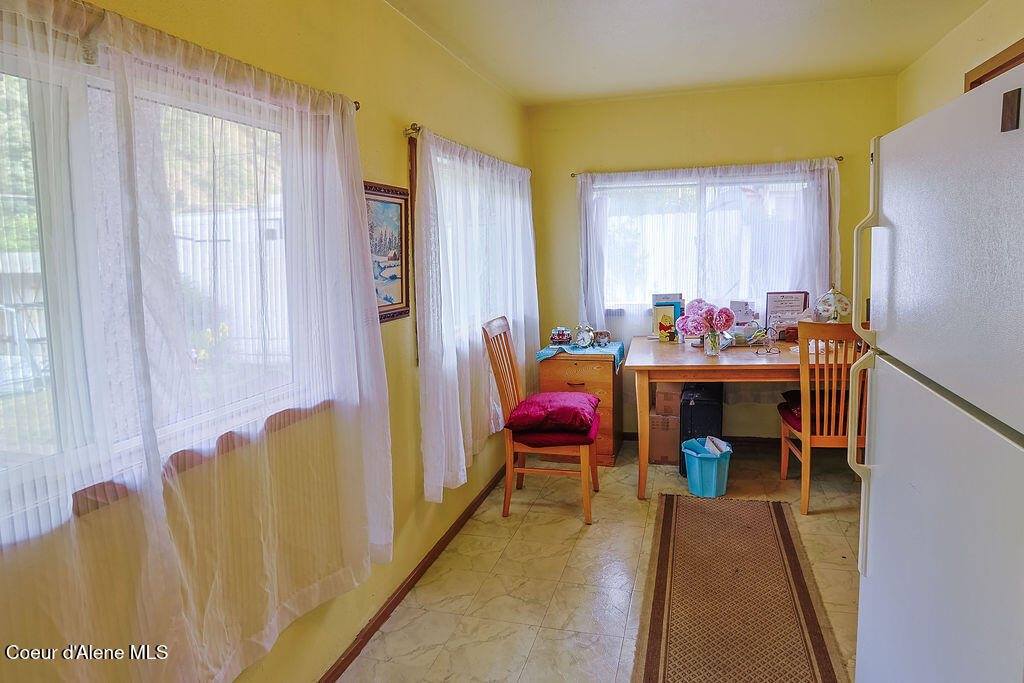 164 West Fork Pine Creek Rd, Pinehurst, ID 83850