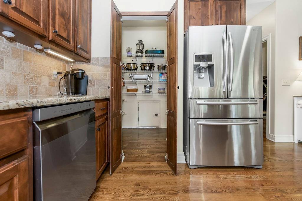 900 Buckeye Lane, Pleasant Hill, MO 64080