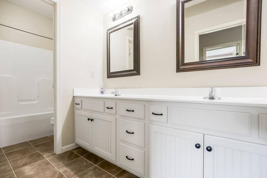 900 Buckeye Lane, Pleasant Hill, MO 64080