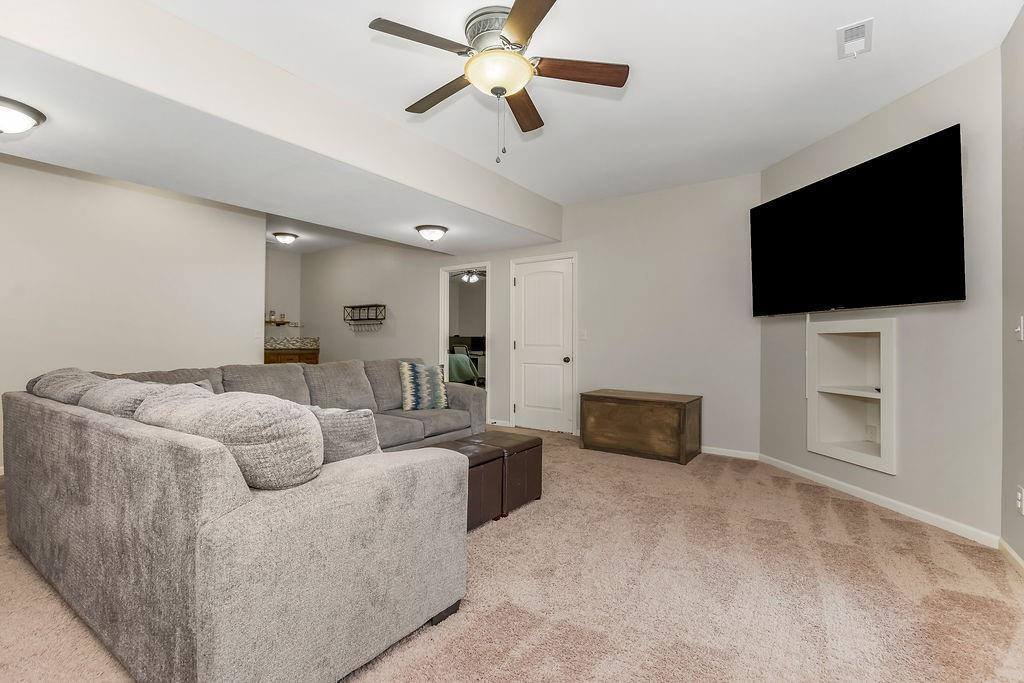 900 Buckeye Lane, Pleasant Hill, MO 64080