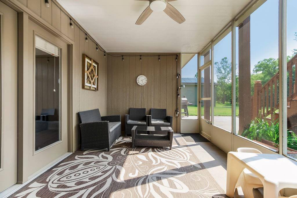 900 Buckeye Lane, Pleasant Hill, MO 64080