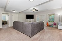 900 Buckeye Lane, Pleasant Hill, MO 64080