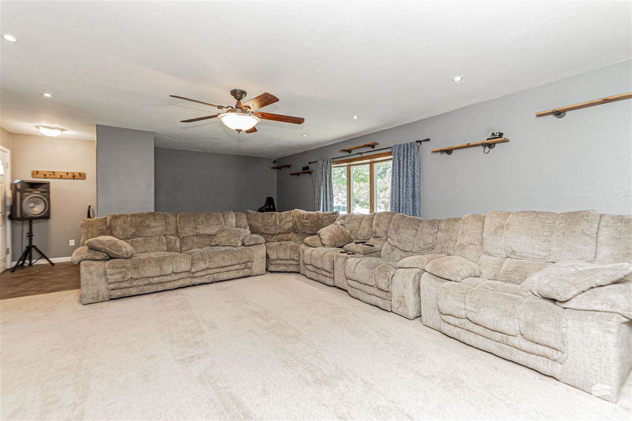 2505 Old Highway 40, Junction City, KS 66441