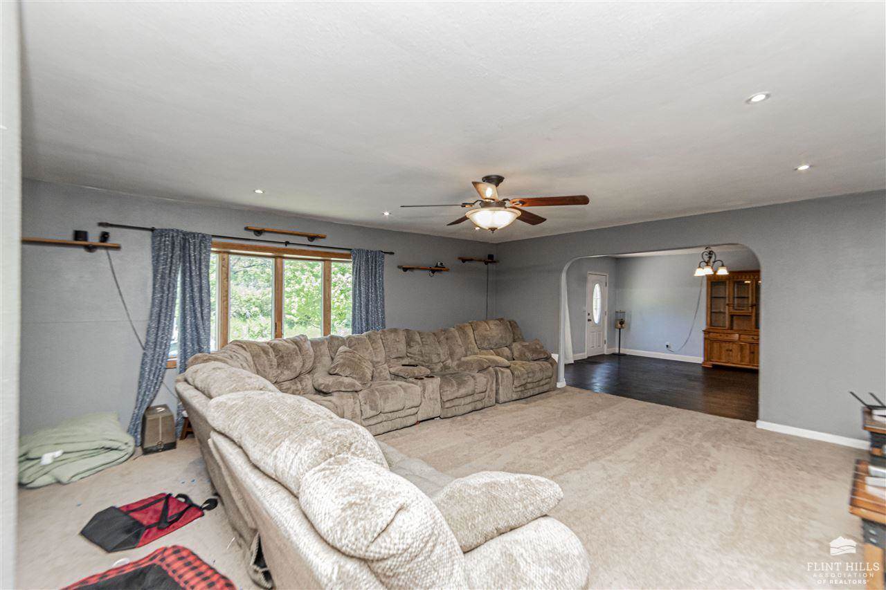 2505 Old Highway 40, Junction City, KS 66441