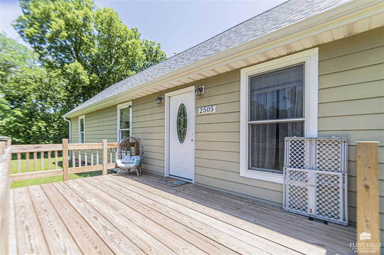 2505 Old Highway 40, Junction City, KS 66441