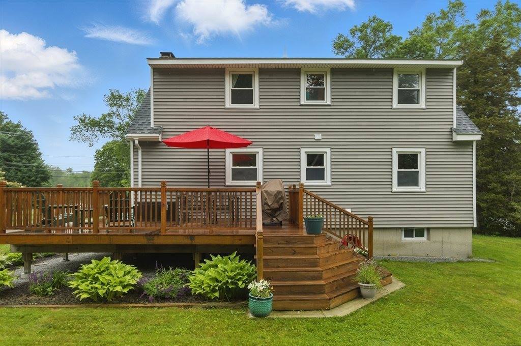332 Treble Cove Rd, Billerica, MA 01862