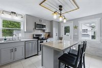 332 Treble Cove Rd, Billerica, MA 01862