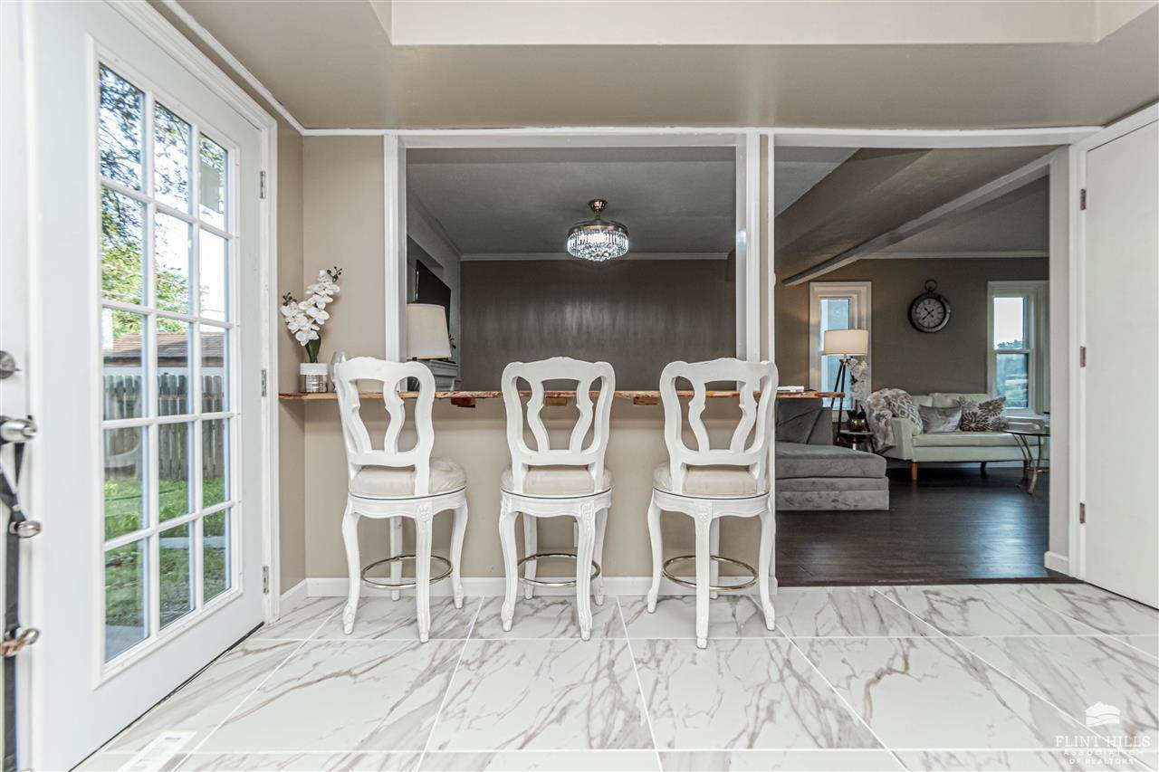 302 Arapahoe Court, Junction City, KS 66441