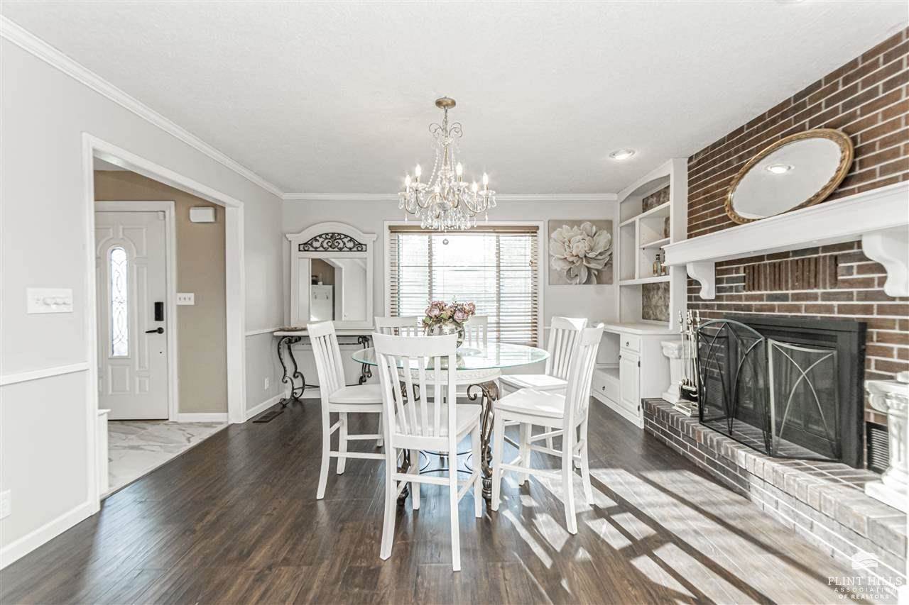 302 Arapahoe Court, Junction City, KS 66441