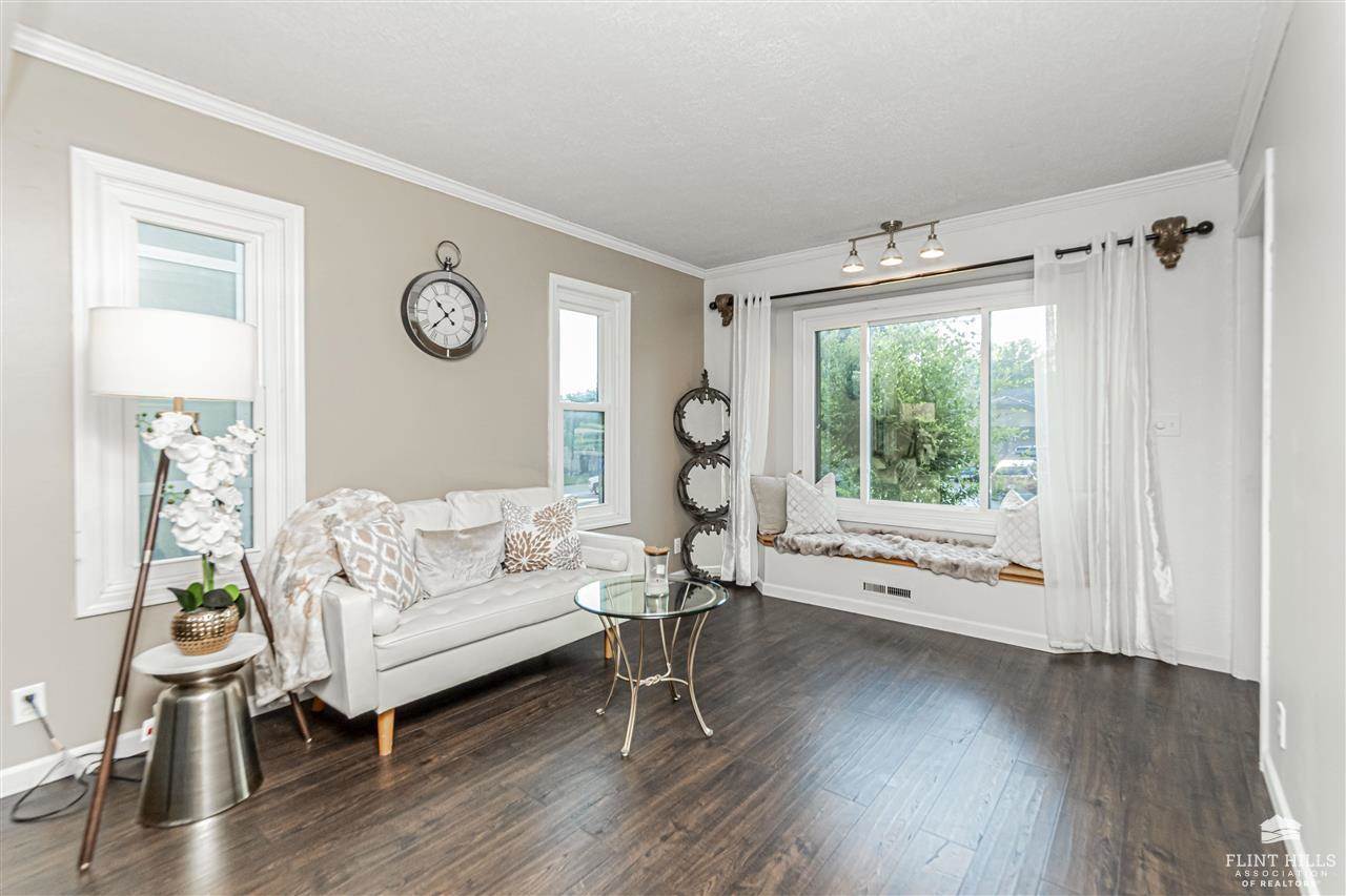 302 Arapahoe Court, Junction City, KS 66441