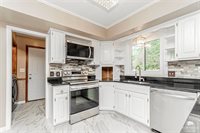 302 Arapahoe Court, Junction City, KS 66441