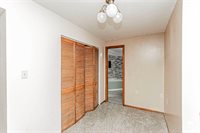 302 Arapahoe Court, Junction City, KS 66441