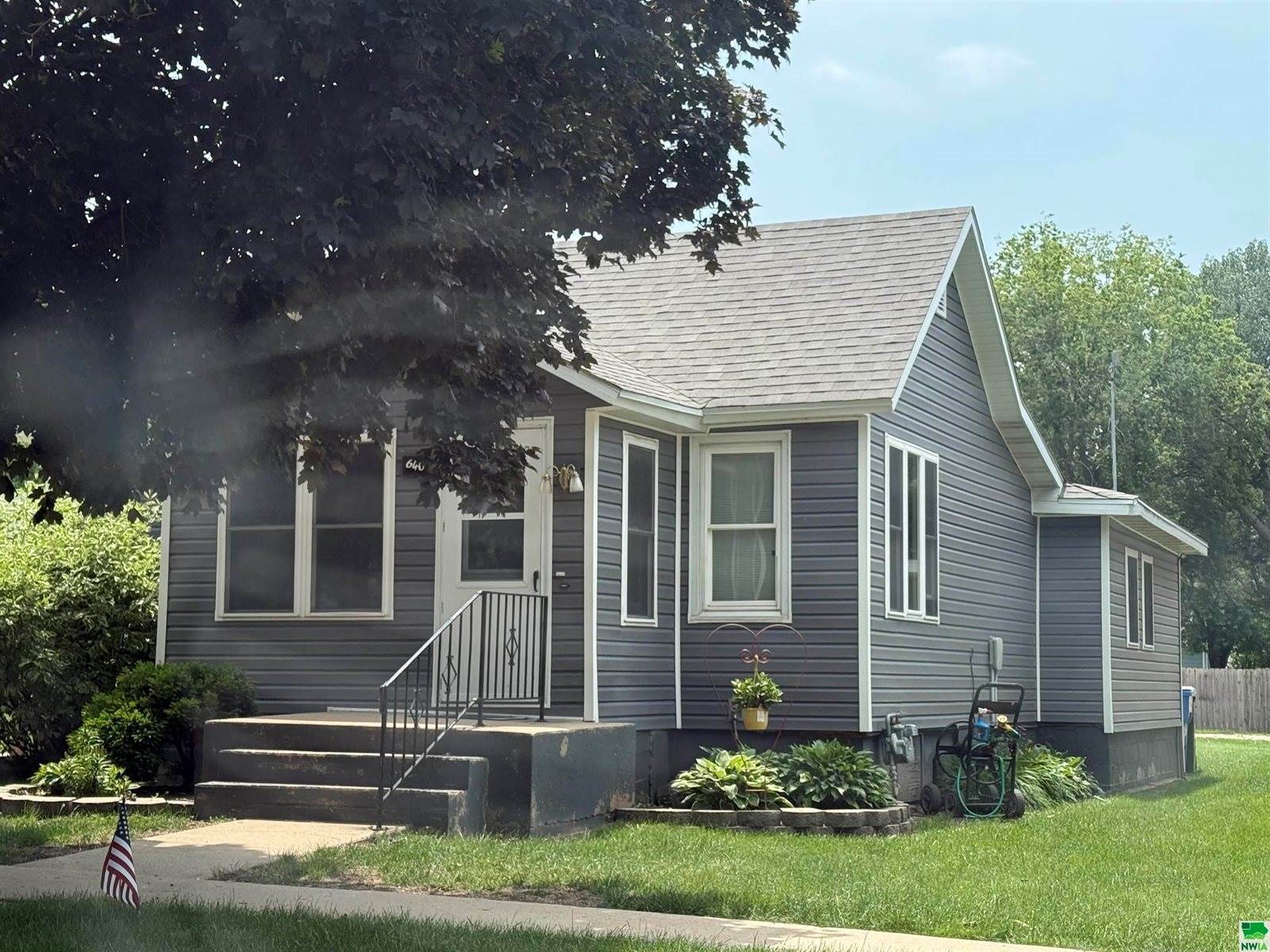 640 Main St, Akron, IA 51001