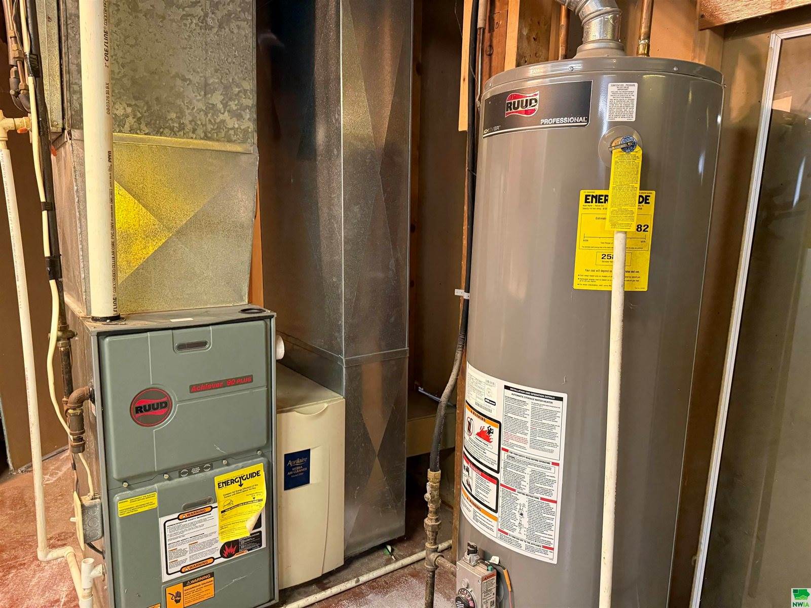 540 S 8th St, Akron, IA 51001